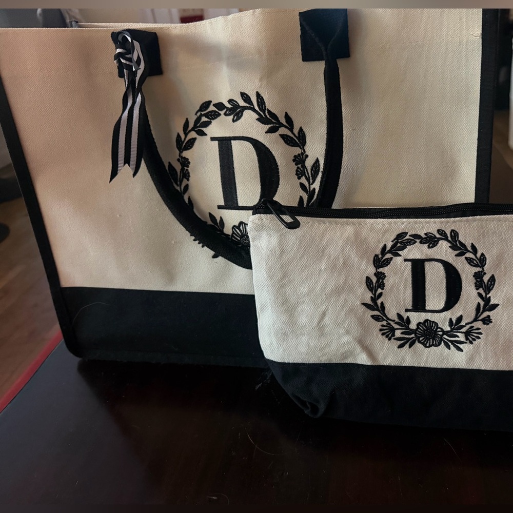 NWOT Tote Bag & Makeup Bag Set